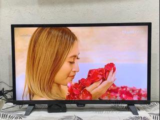 PHILIPS LED TV 32 inch