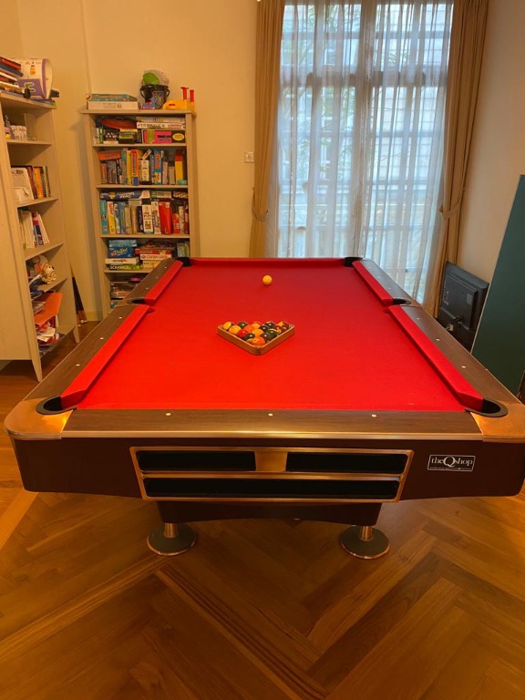 Pool table that converts into ping pong table FREE, Free Items on Carousell