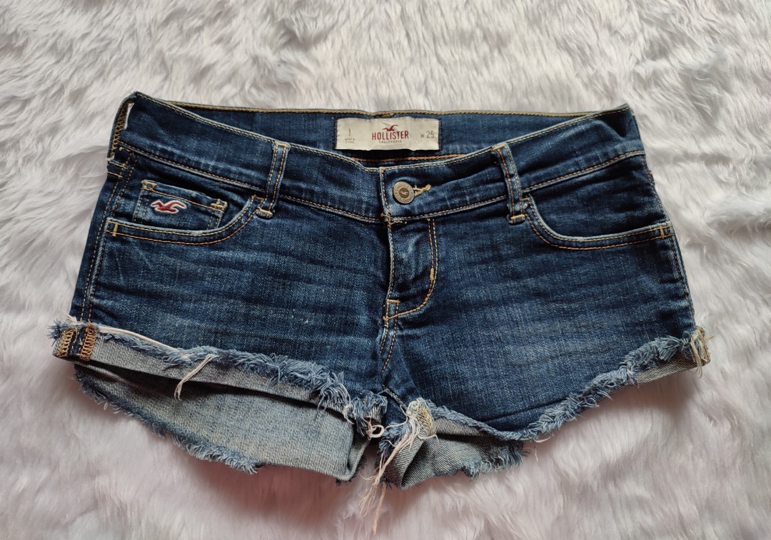 hollister shorts womens