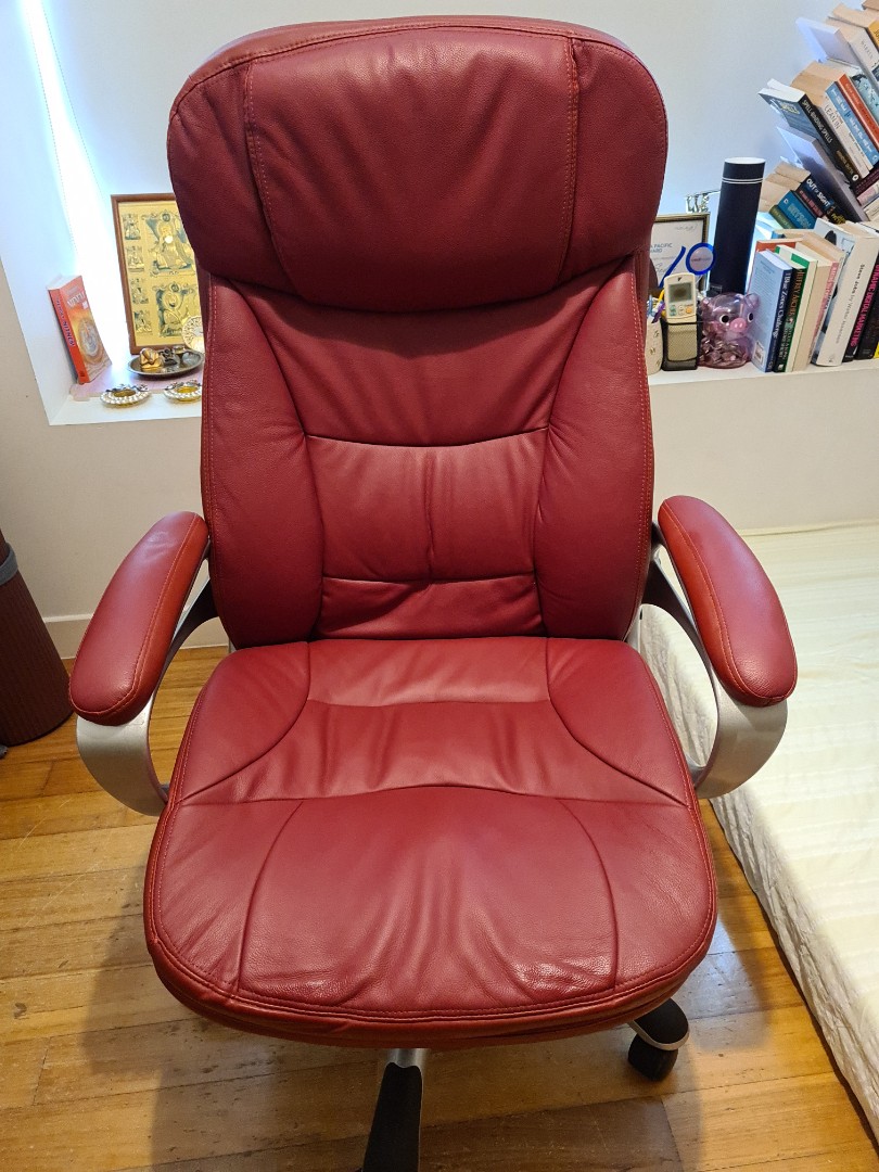 Reclining office chair, Furniture & Home Living, Furniture, Chairs on