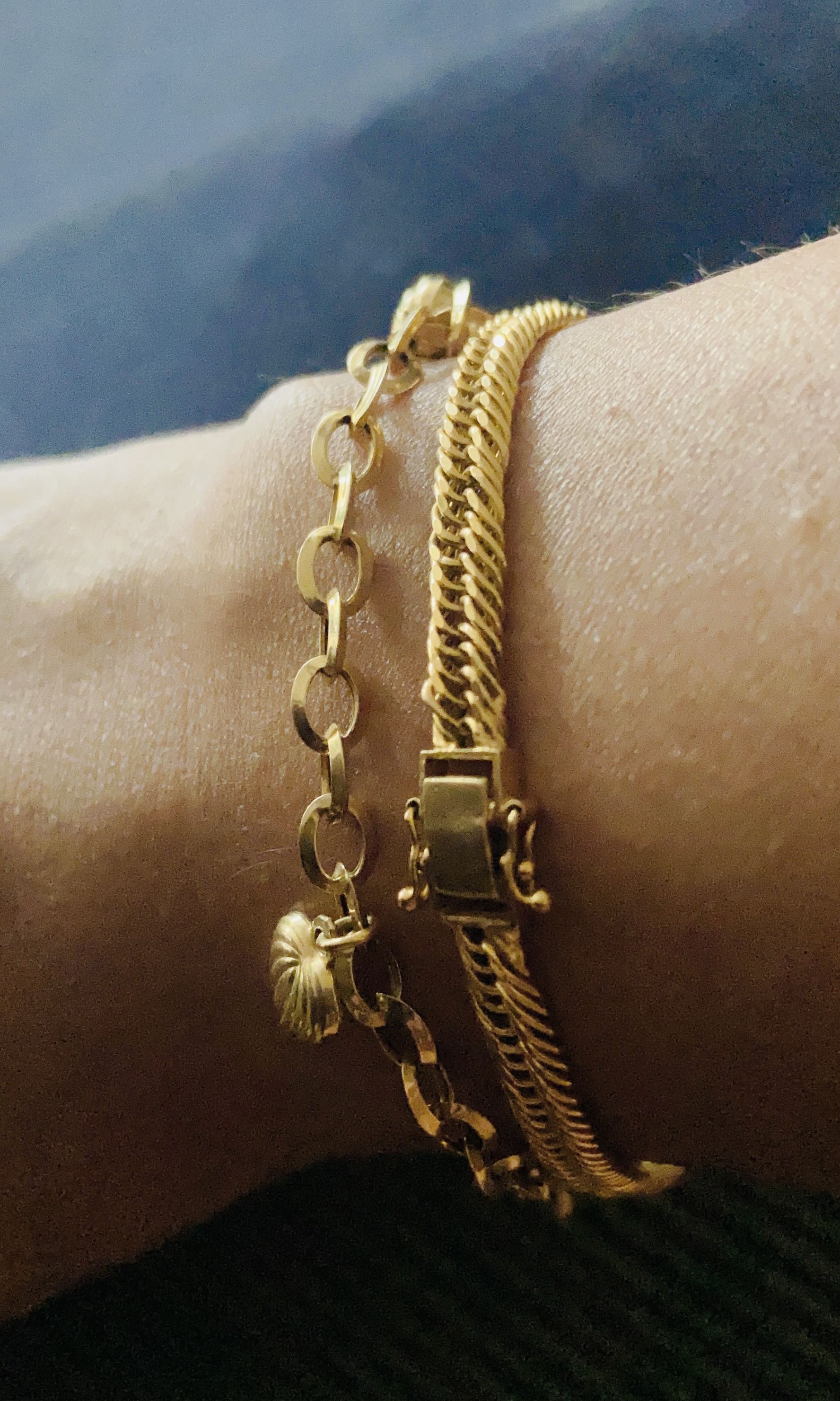 21 karat shop gold bracelet