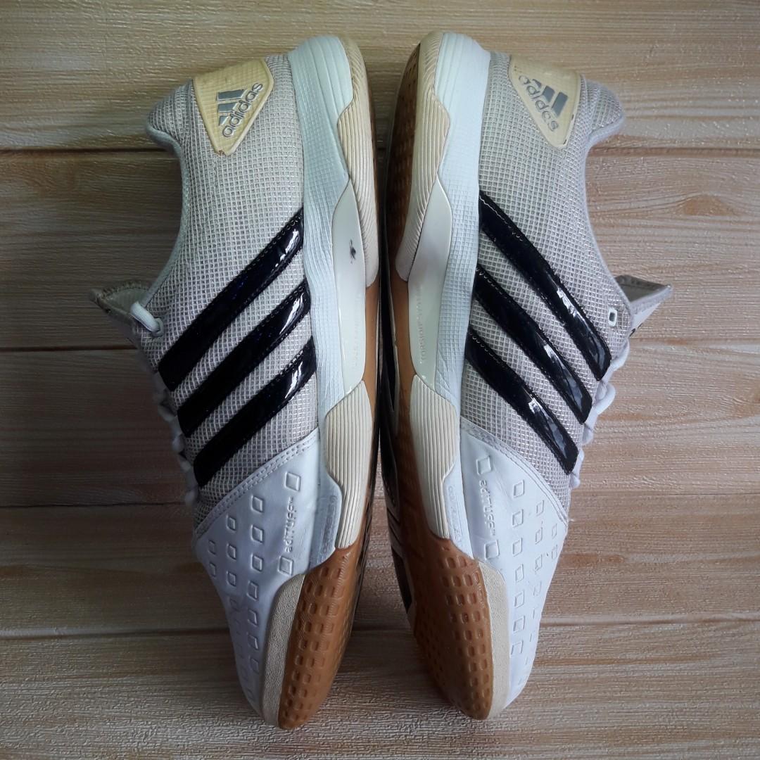 Sepatu Adidas Handball Shoes Stabil S 