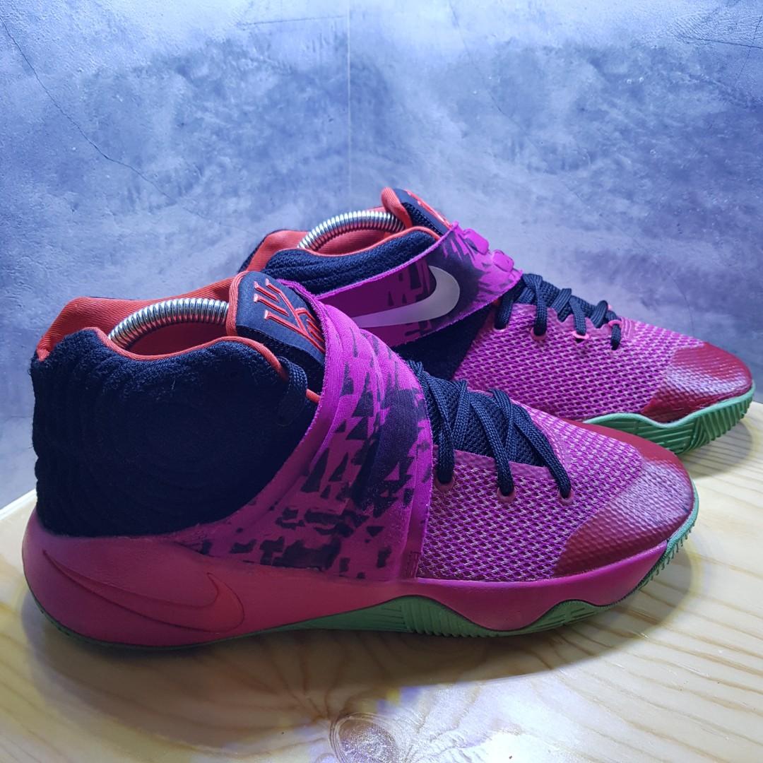 Sepatu basket kyrie discount 2