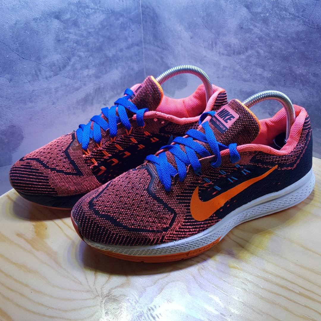 Sepatu Running Nike Zoom Structure 18, Fesyen Pria, Sepatu , Sneakers di  Carousell