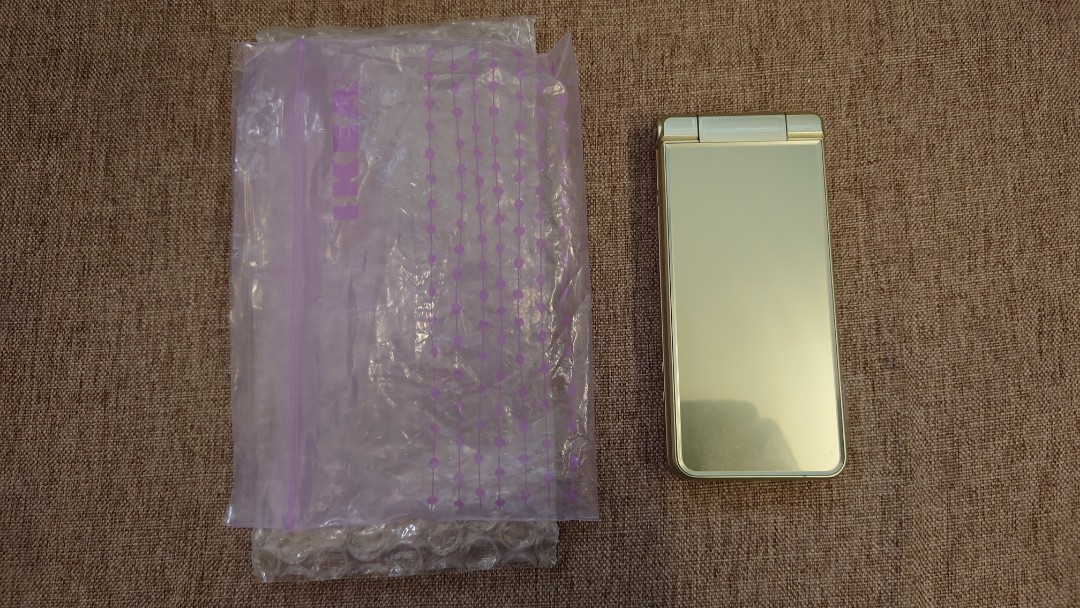 【已裝安心】SHARP AQUOS 601SH 夏普softbank, 手提電話, 手機, 其他手機 Carousell