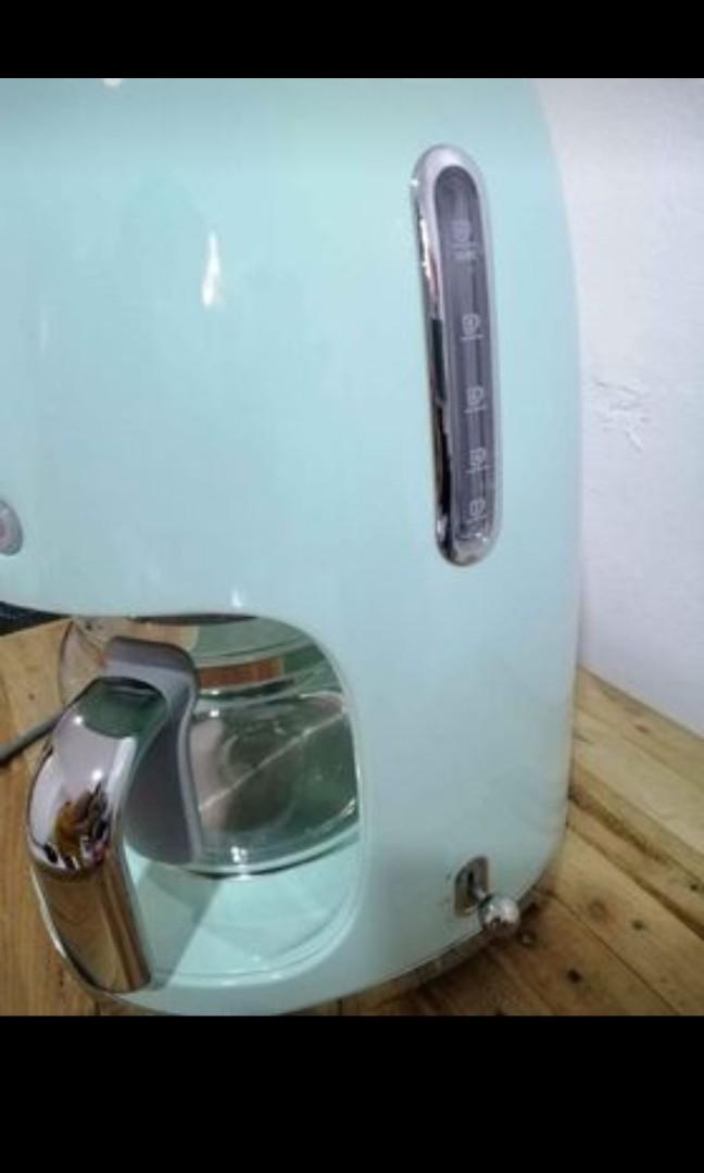 SMEG Coffee Machine Pastel Green BRAND NEW, TV & Home Appliances, Kitchen Appliances, Coffee