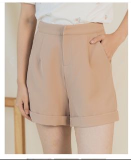 (Category: ) located in . Submitted by em_closet (Listing ID 1143800194, Image 1). Description: .
