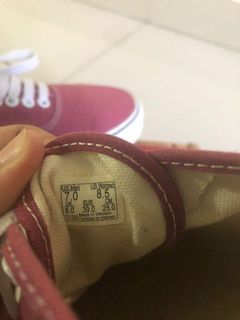 (Category: ) located in . Submitted by bundle_preloved9 (Listing ID 1143784043, Image 1). Description: .
