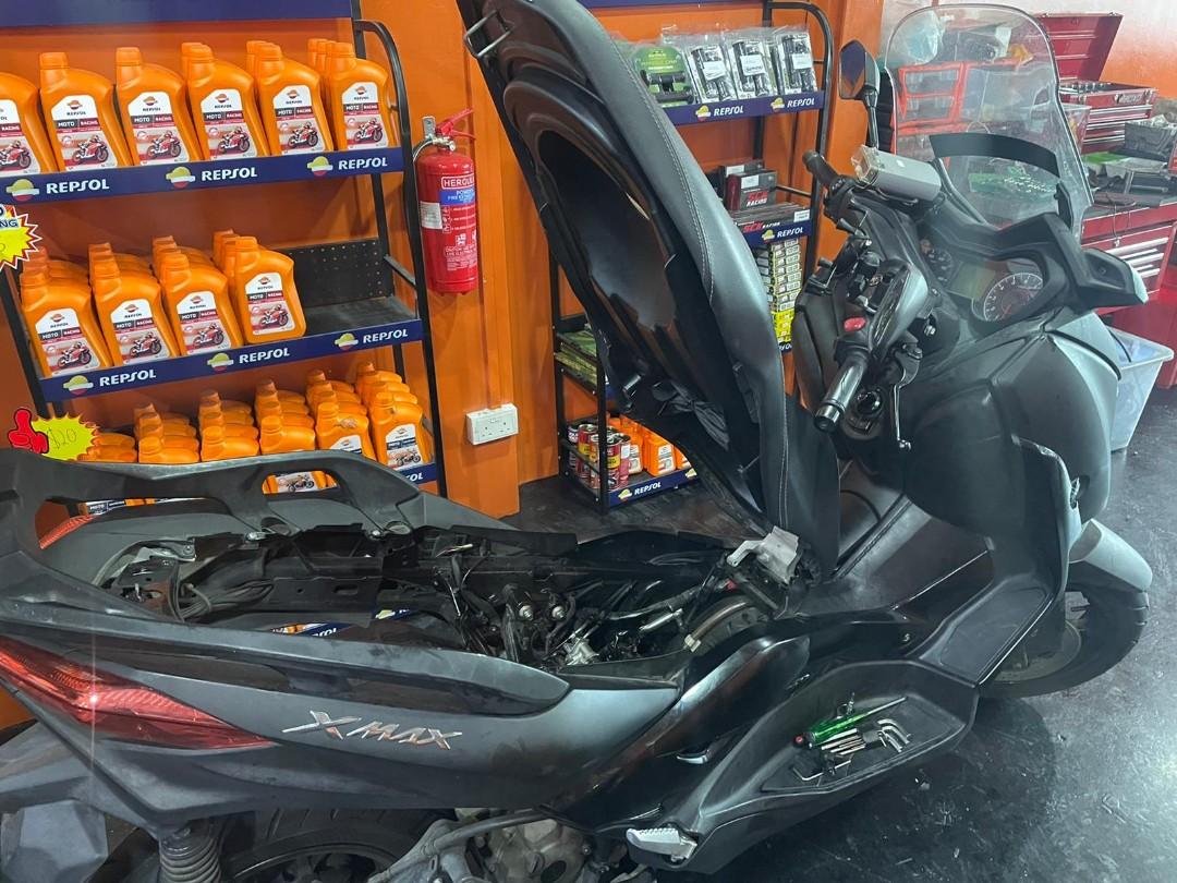 Yamaha XMAX Valve Clearance, Motorcycles, Motorcycle Accessories on Carousell