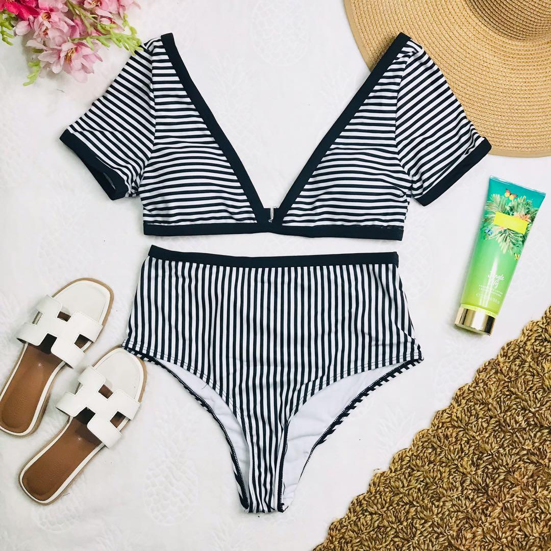 2 piece Highwaist Swimsuit (Category: Bikinis & Swimsuits) located in Quezon City. Submitted by lavictoria (Listing ID 1143888567, Image 1). Description: Brand: Romwe 2 piece highwaist 2 piece with sleeves L-XL.