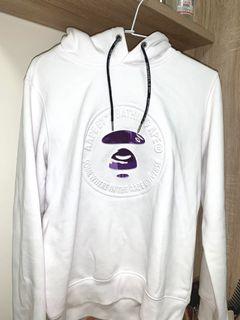 Aape 帽T