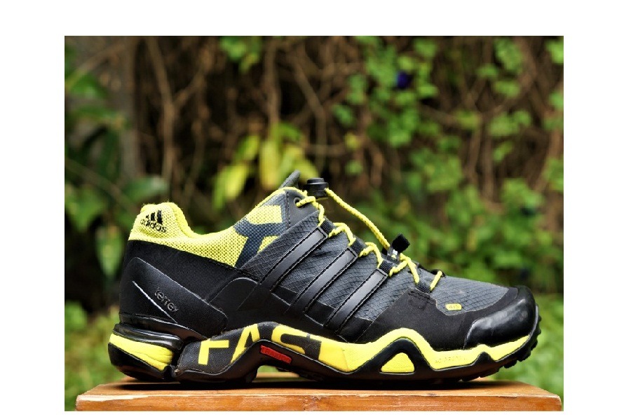 Sepatu adidas terrex sales fast r