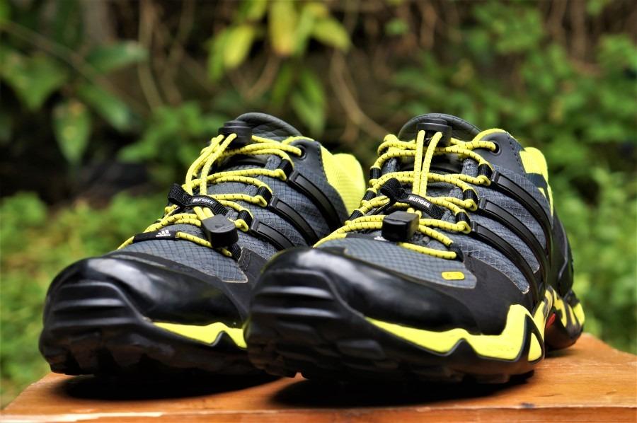 Sepatu adidas terrex fast r online