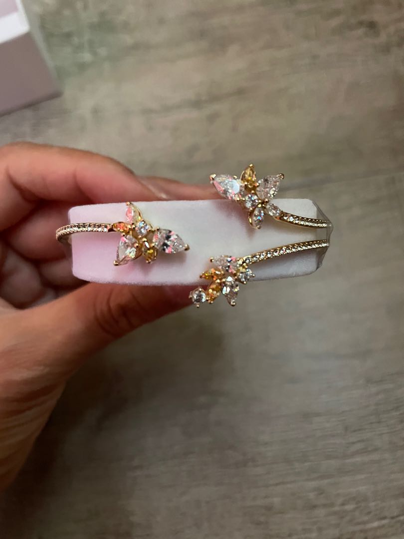 Swarovski deals botanical bracelet