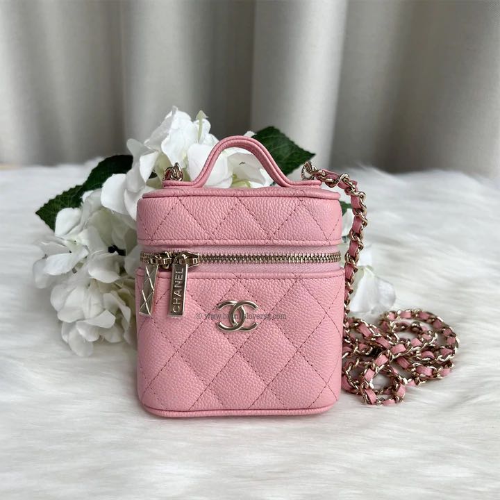 Chanel Mini Vanity with Chain in 22C Pink Caviar LGHW (Zip Around