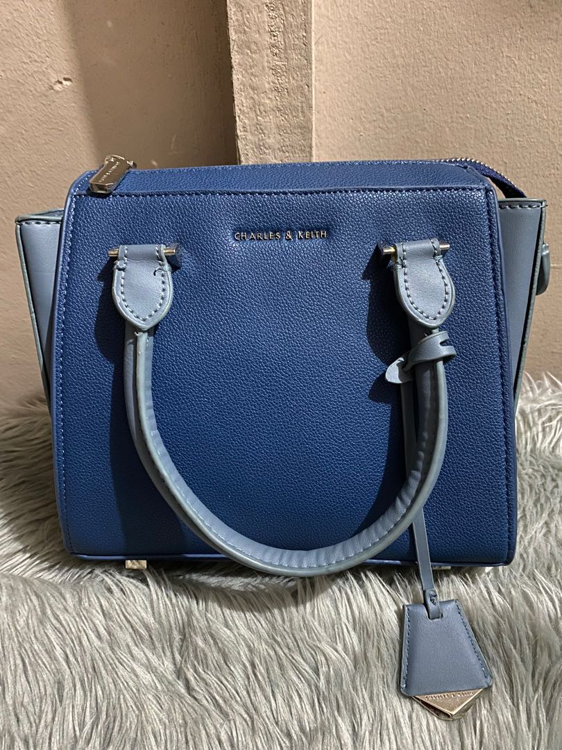Charles & Keith Top Handle Trapeze Bag, Women's Fashion, Bags & Wallets ...