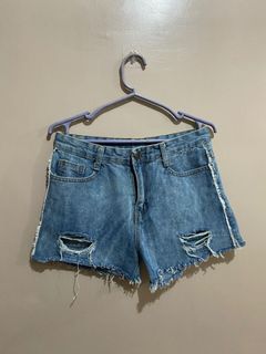 (Category: ) located in . Submitted by shopmoins (Listing ID 1143985185, Image 1). Description: .