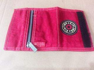 (Kategori: ) berada di . Dikirim oleh snoopyhut (ID iklan 1143941083, Gambar 1). Deskripsi: .