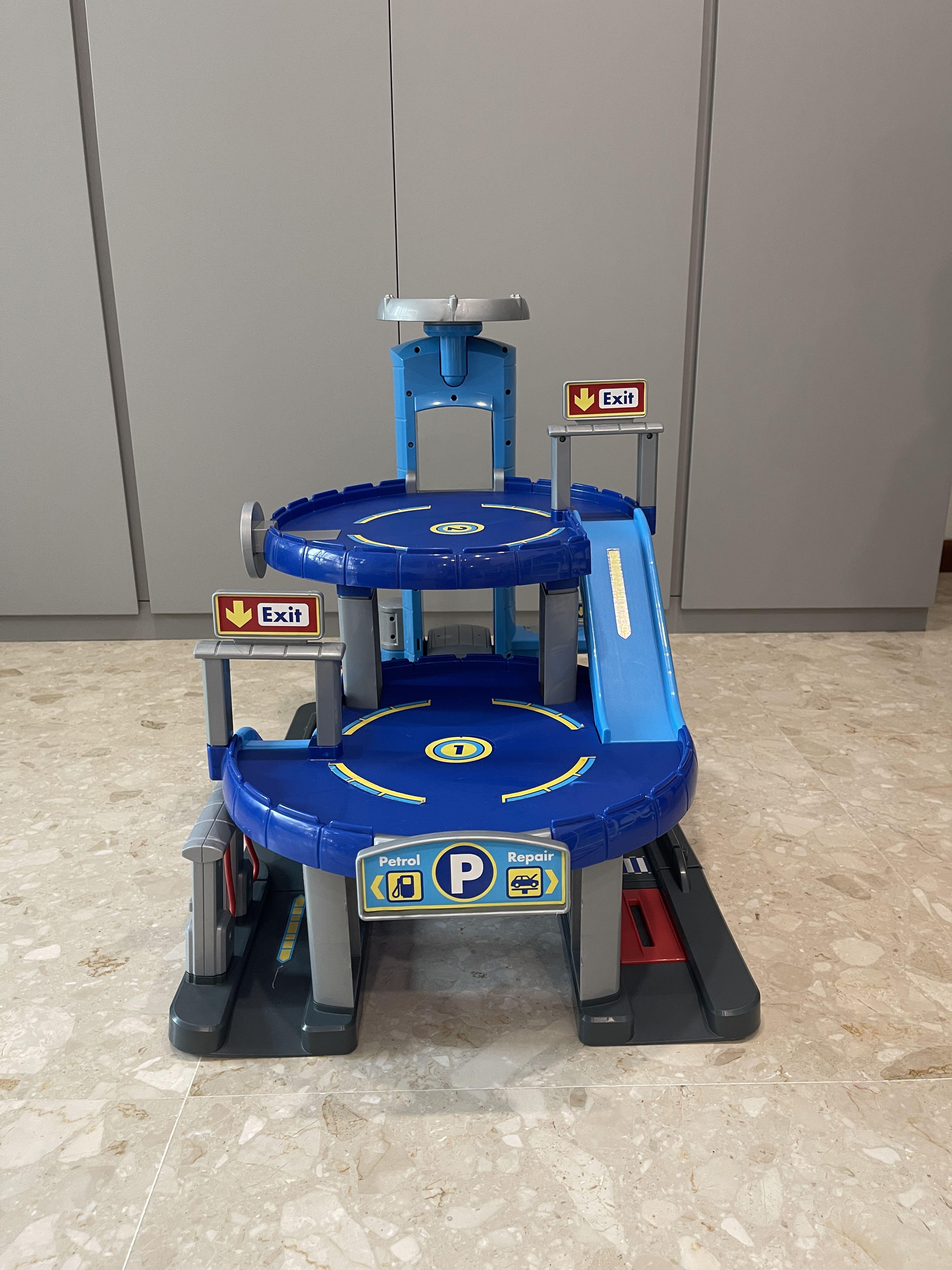 ELC Garage Carpark, Hobbies & Toys, Toys & Games on Carousell