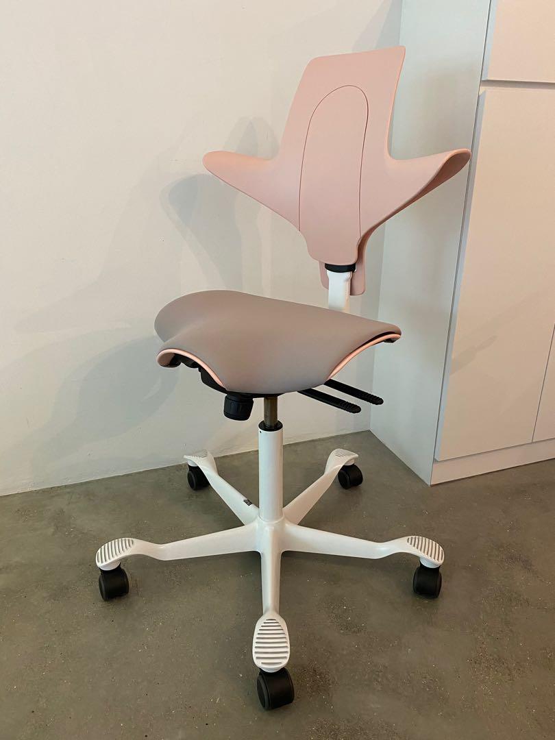 FLOKK H G Capisco Puls ergonomic chair Hag Capisco Furniture