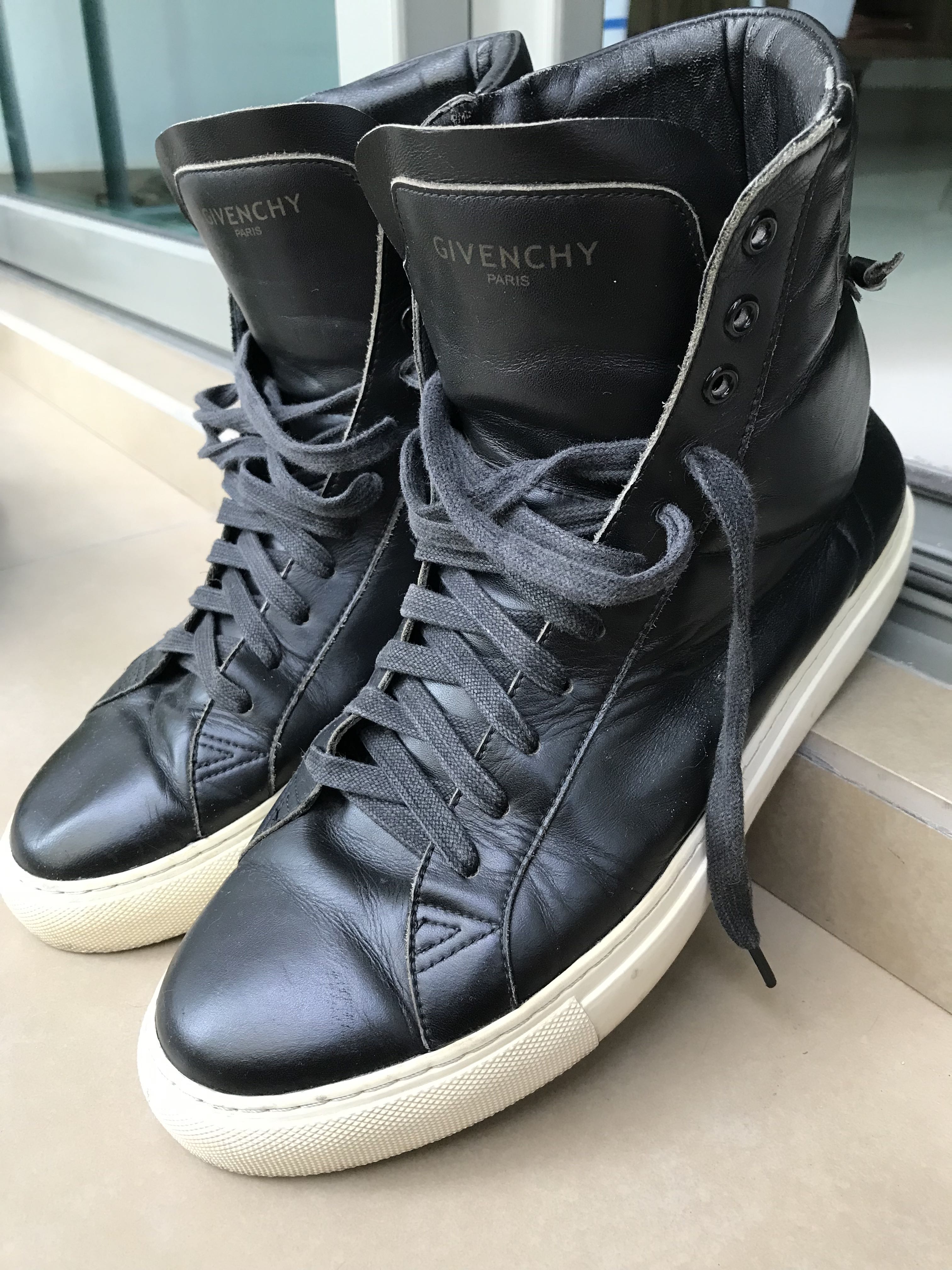 Givenchy Paris 17 sneakers Size 41 Men s Fashion Footwear
