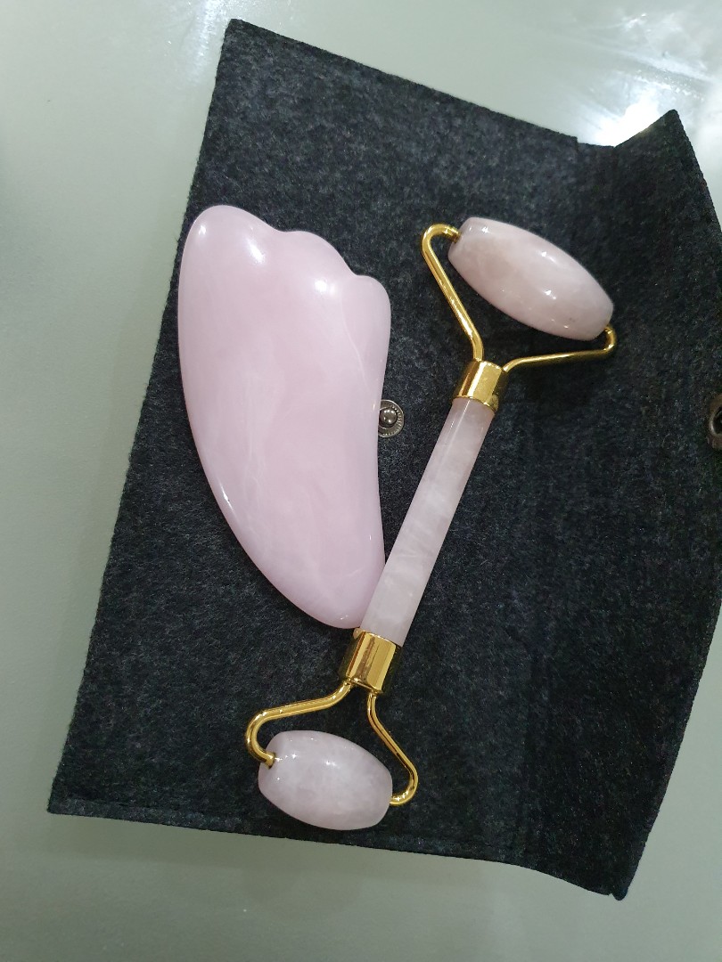 Gua Sha plate and face roller, Beauty & Personal Care, Face, Face Care