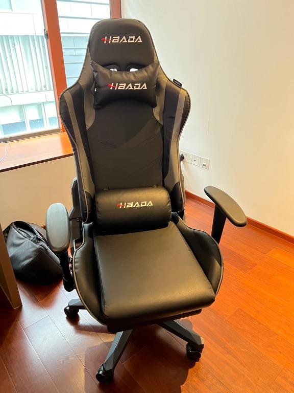Hbada gaming chair deals with footrest