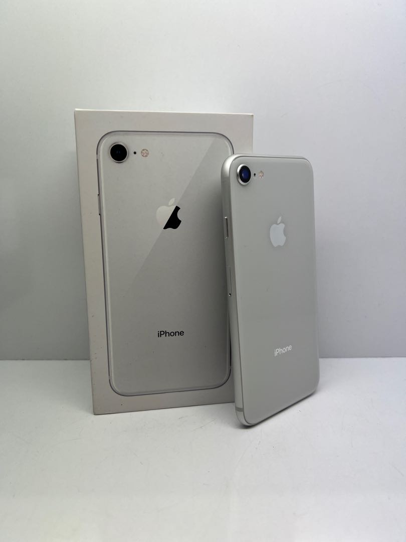 スマートフォン/携帯電話 スマートフォン本体 iPhone 8 Silver 64gb batt health 100%, Mobile Phones & Gadgets 
