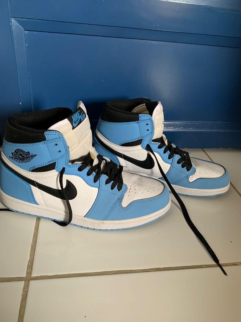 Jordan 1 blue sky, Fesyen Pria, Sepatu 