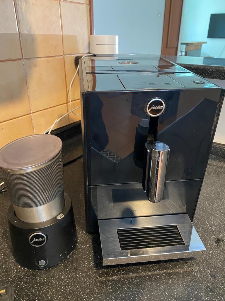 Jura A1 coffee machine with milk warmer, TV & Home Appliances, Kitchen