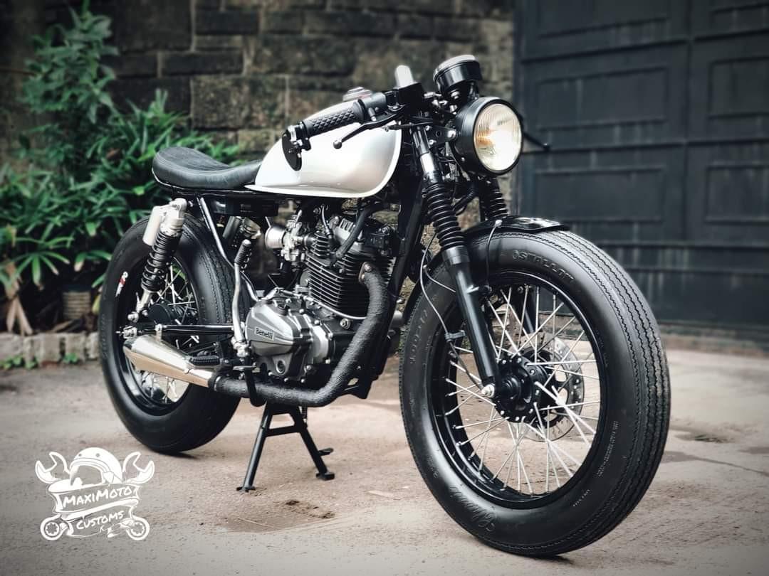Keeway cafe deals racer 150