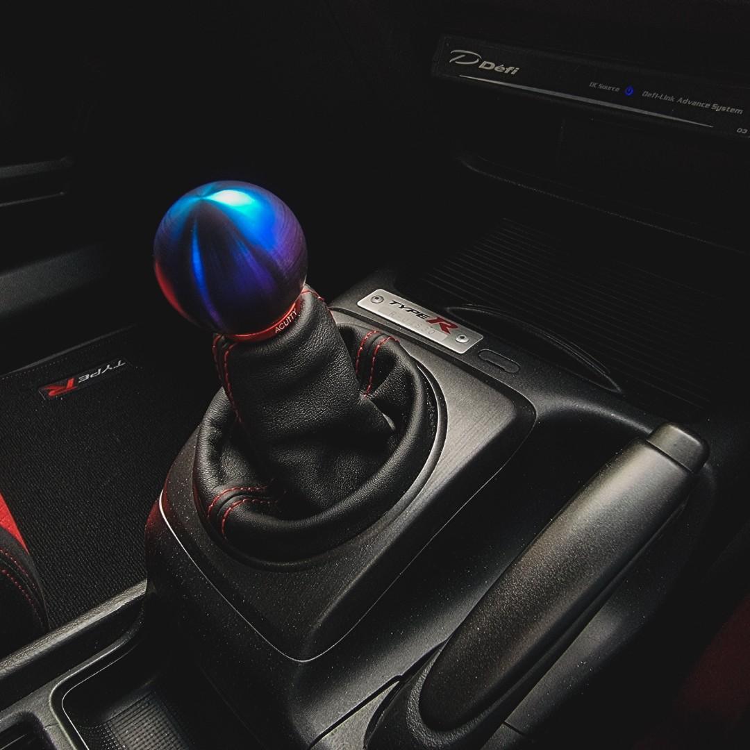 KNOBSESSED COUNTERSUNK TITANIUM GEAR SHIFT KNOBS (for FD2R, ZC31S, EVO9