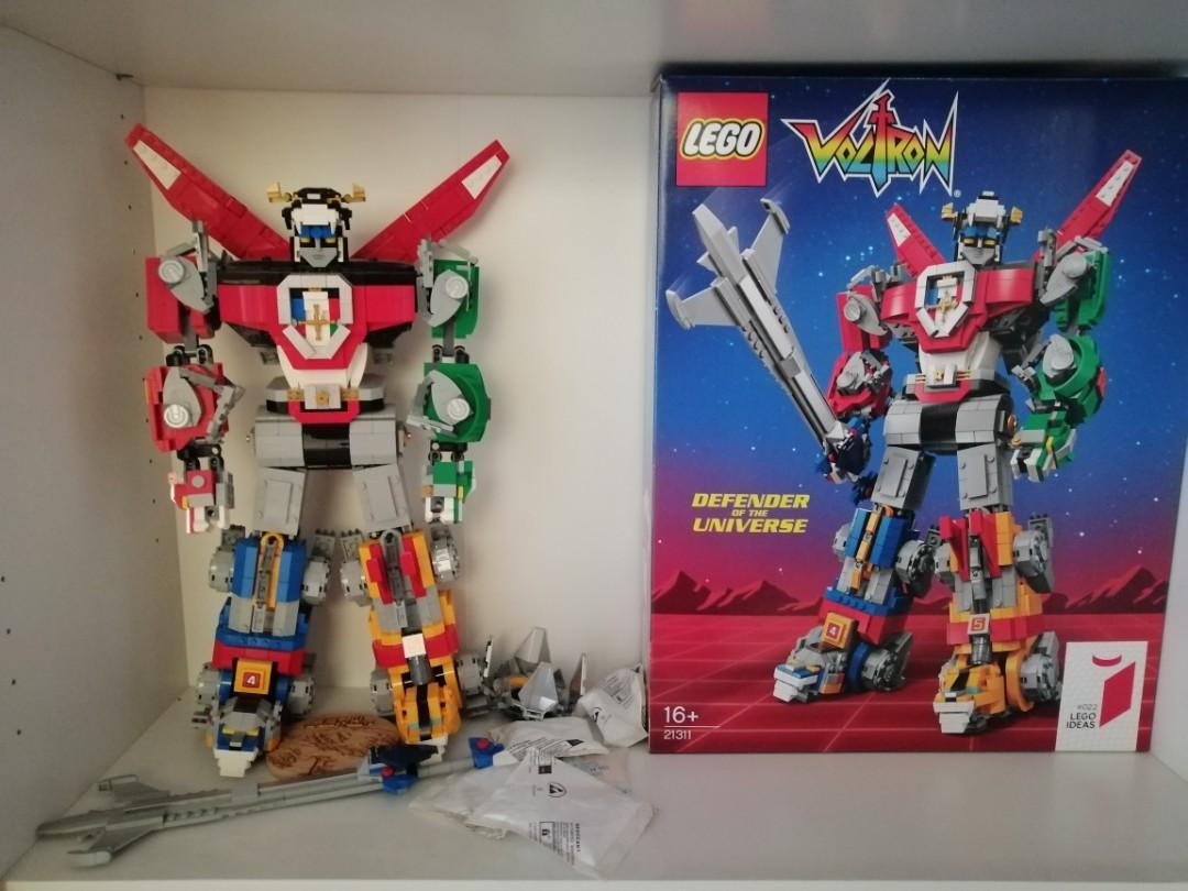 Lego voltron sale 2025