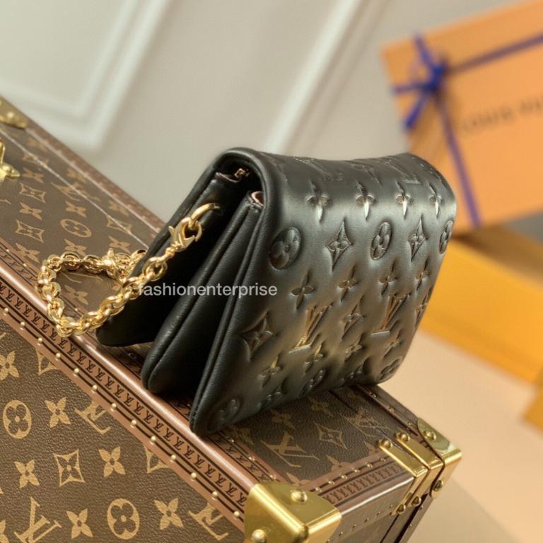 Louis Vuitton LV Pochette Coussin Black, Women's Fashion, Bags & Wallets,  Purses & Pouches on Carousell