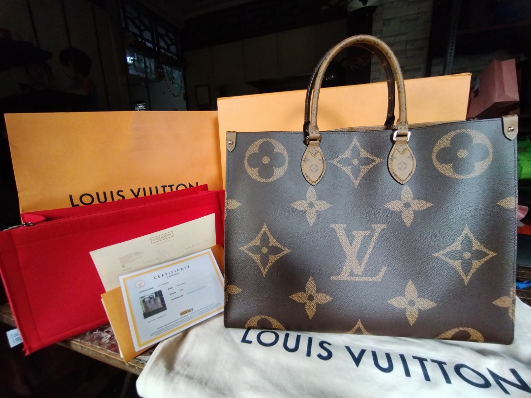 personalised lv card holder