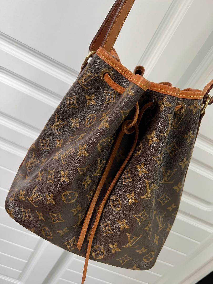 Louis Vuitton Petit Noe Vintage Bucket Bag, Women's Fashion, Bags &  Wallets, Tote Bags on Carousell