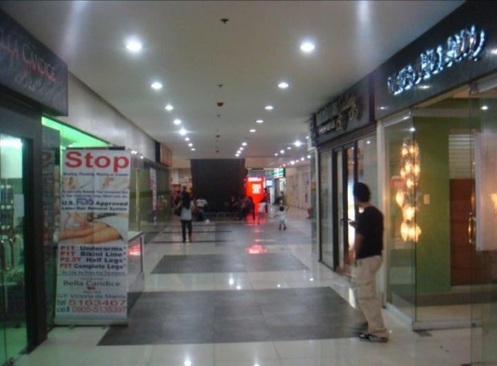 Malate Manila Condo Unit at Victoria de Manila 1 40sqm., Property, For