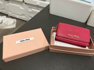 （分類：）位於 。 由 laumanbb 提交（商品編號 1143934920，圖片 1）。簡介： 。