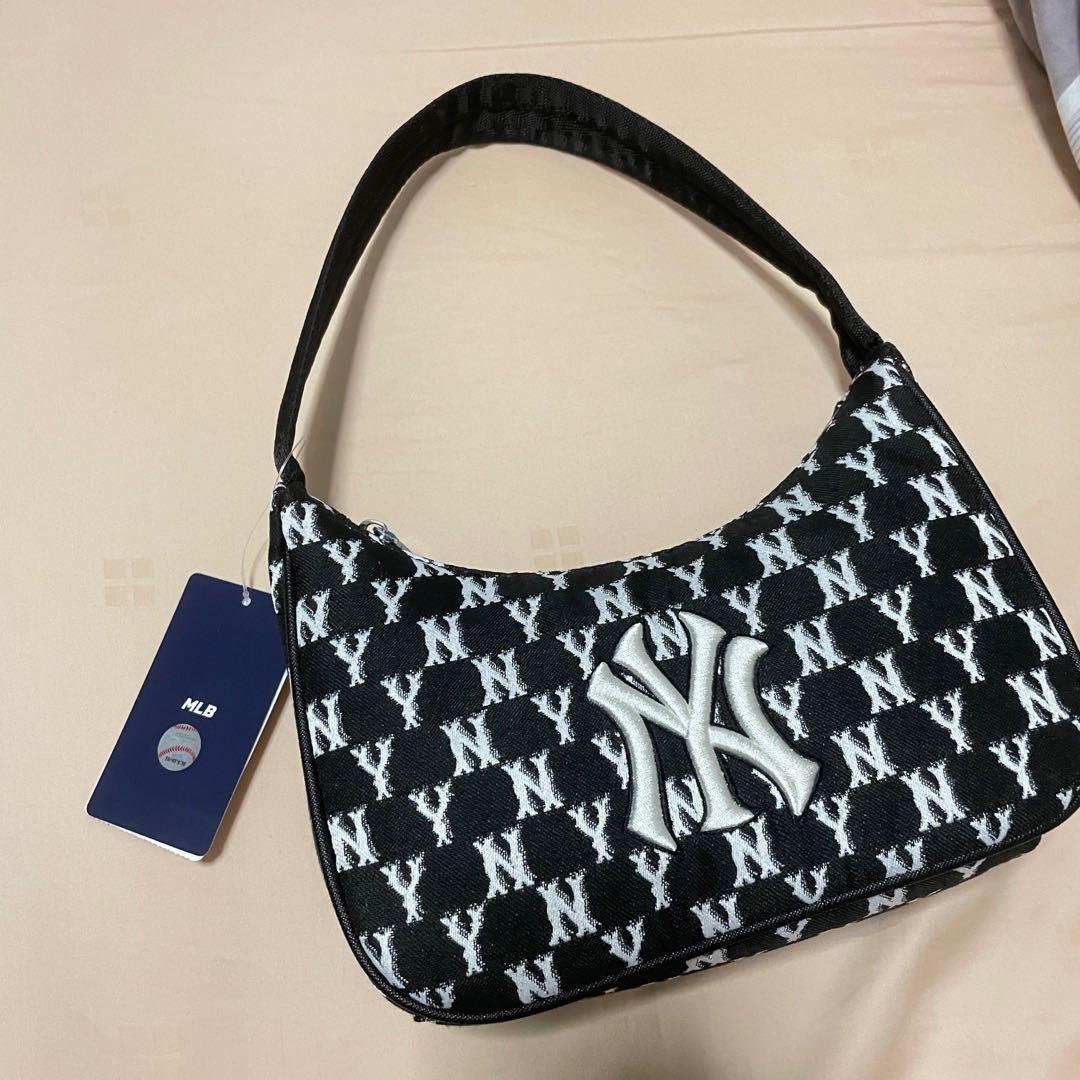 Authentic MLB logo hobo bag in black, Women's Fashion, Bags & Wallets, Shoulder  Bags on Carousell