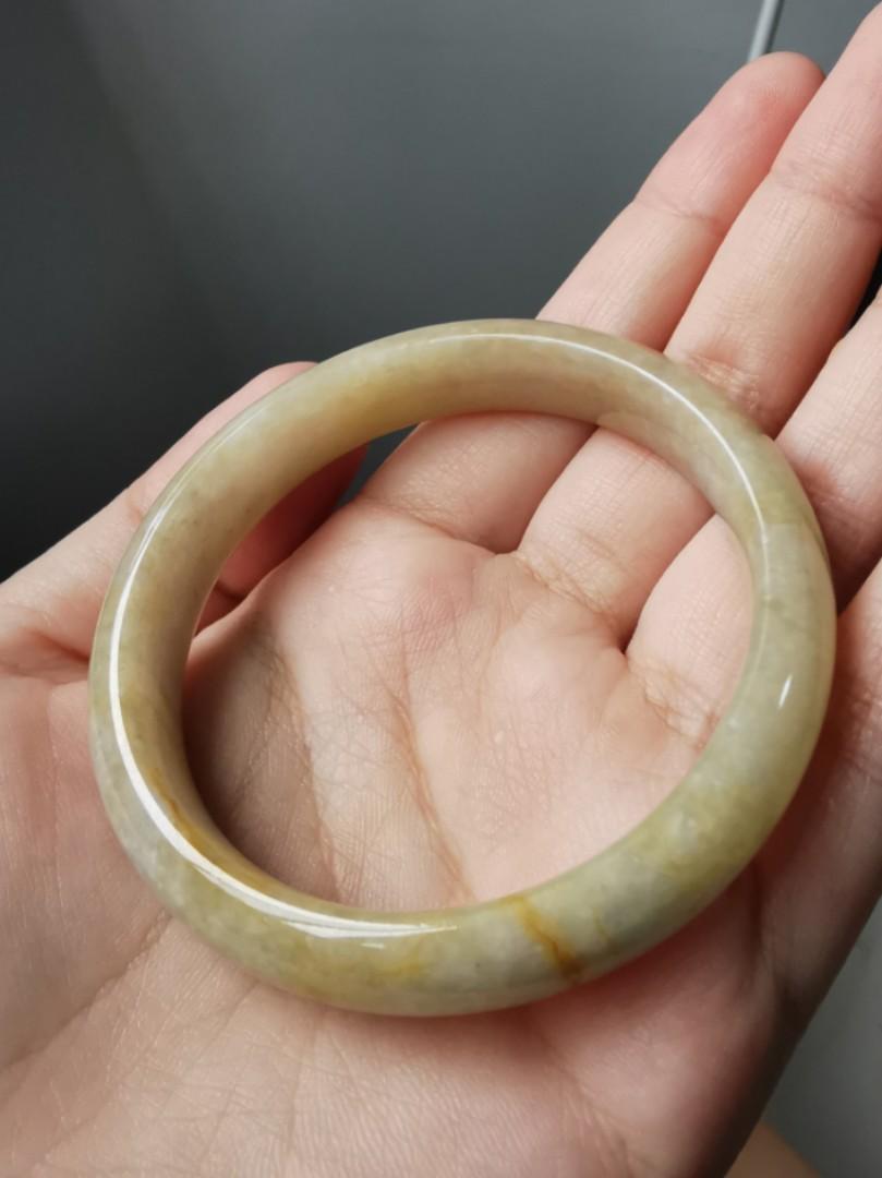 Yellow shop jade bangle