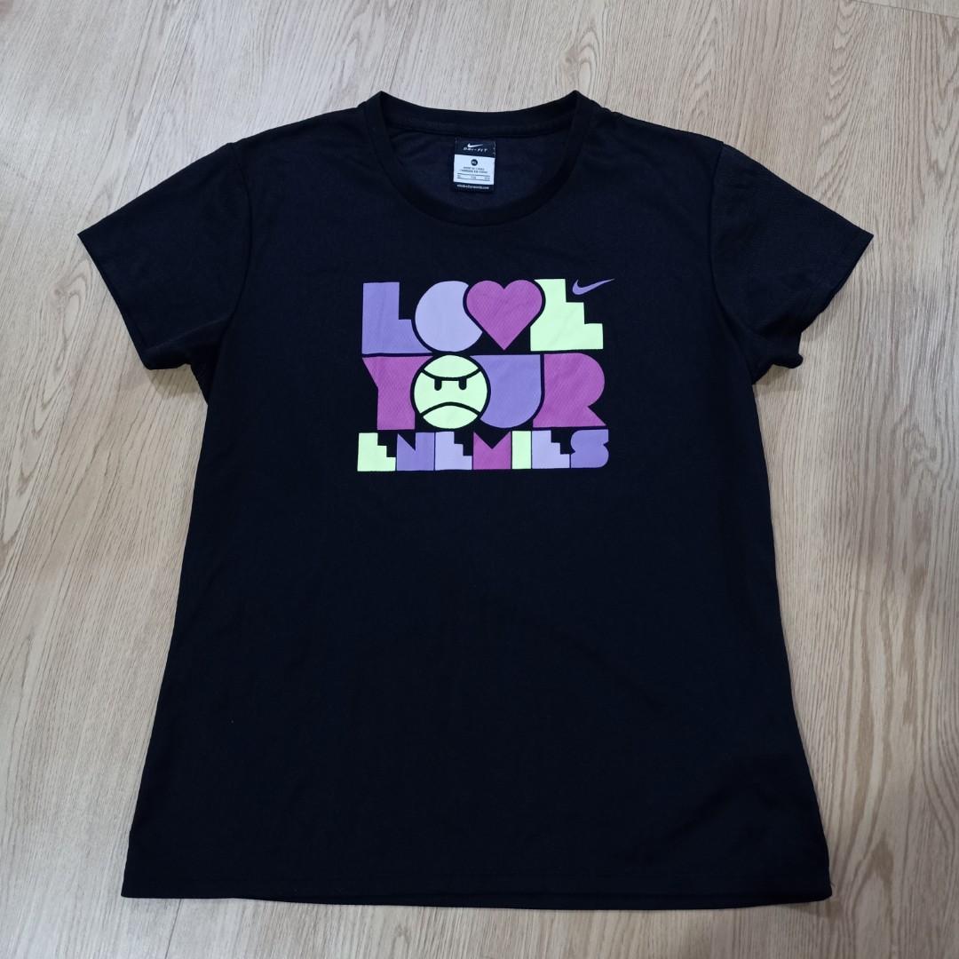 Nike sales cartoon shirts