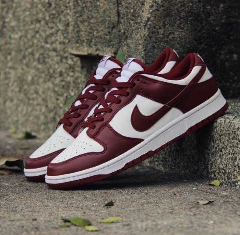 burgundy nike dunks low