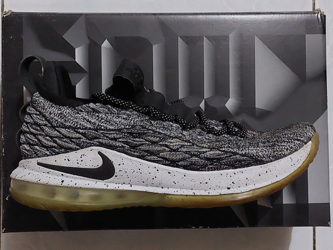Lebron low ashes best sale