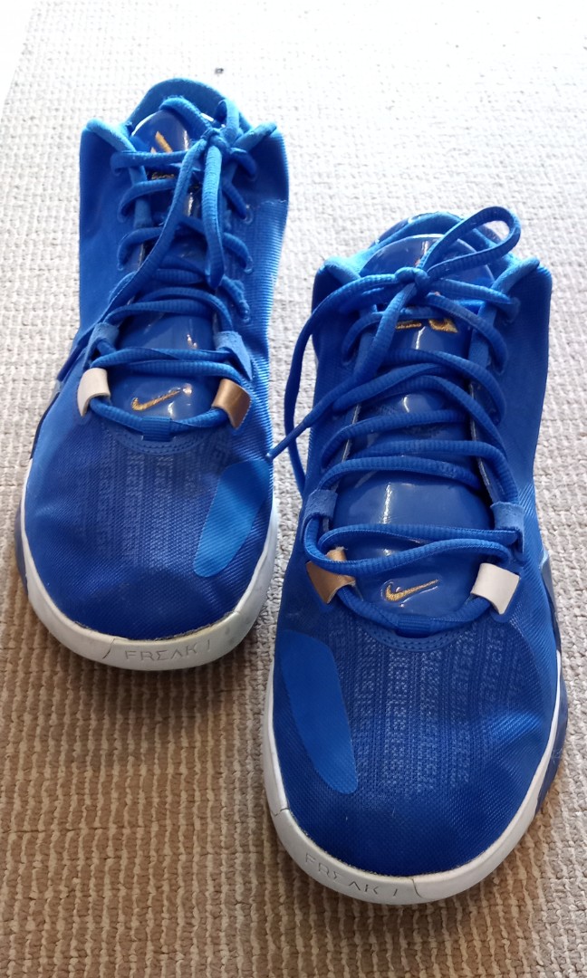 nike air zoom charles veronica