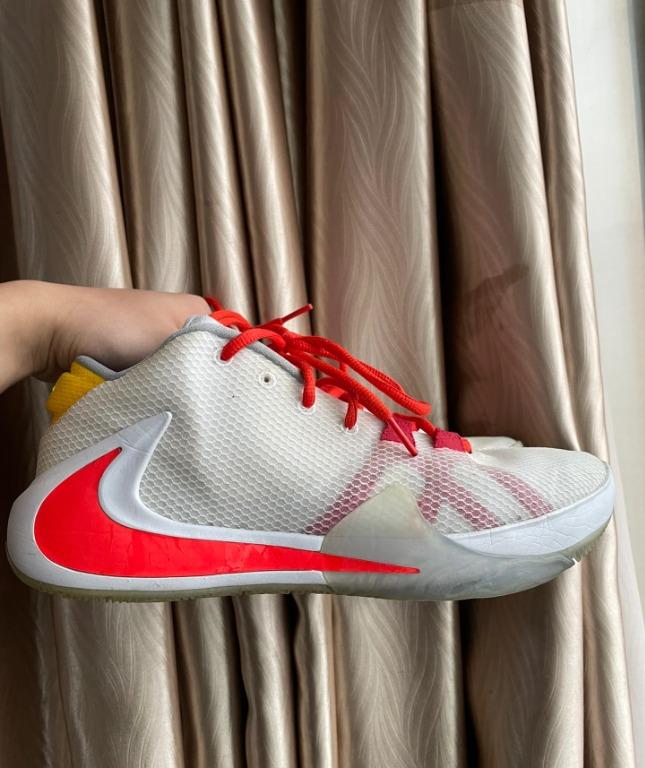 Nike Zoom Freak 1 id 43尺碼, 男裝, 鞋, 波鞋- Carousell