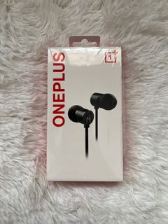 (Category: ) located in . Submitted by unicornsbuy (Listing ID 1143938138, Image 1). Description: .