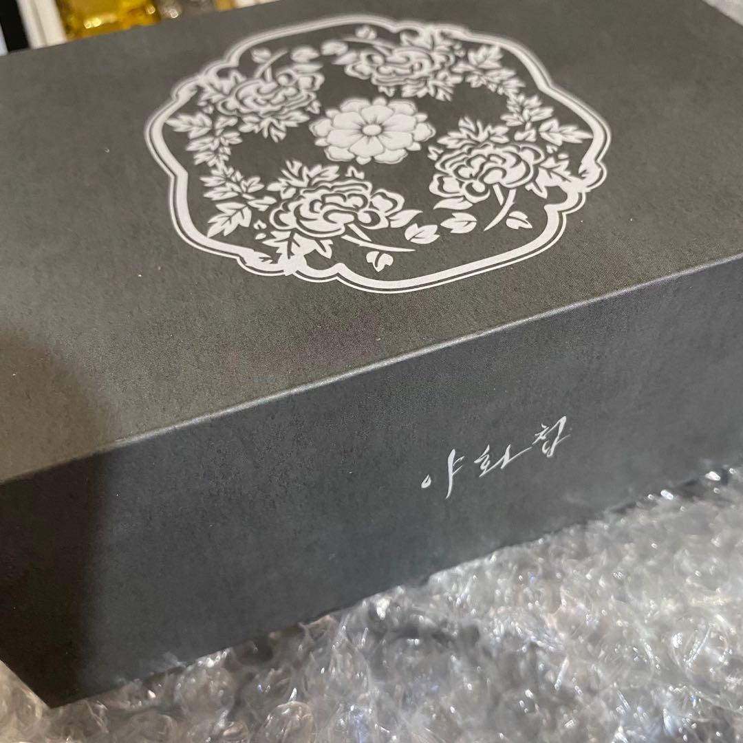 (ONHAND) LIMITED EDITION BL Lezhin Painter of the Night Music Box Up