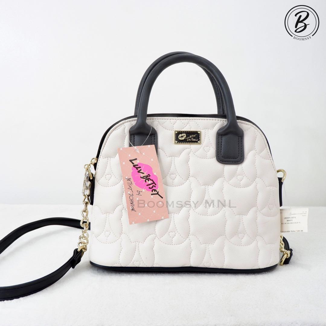 Luv sales betsey bags
