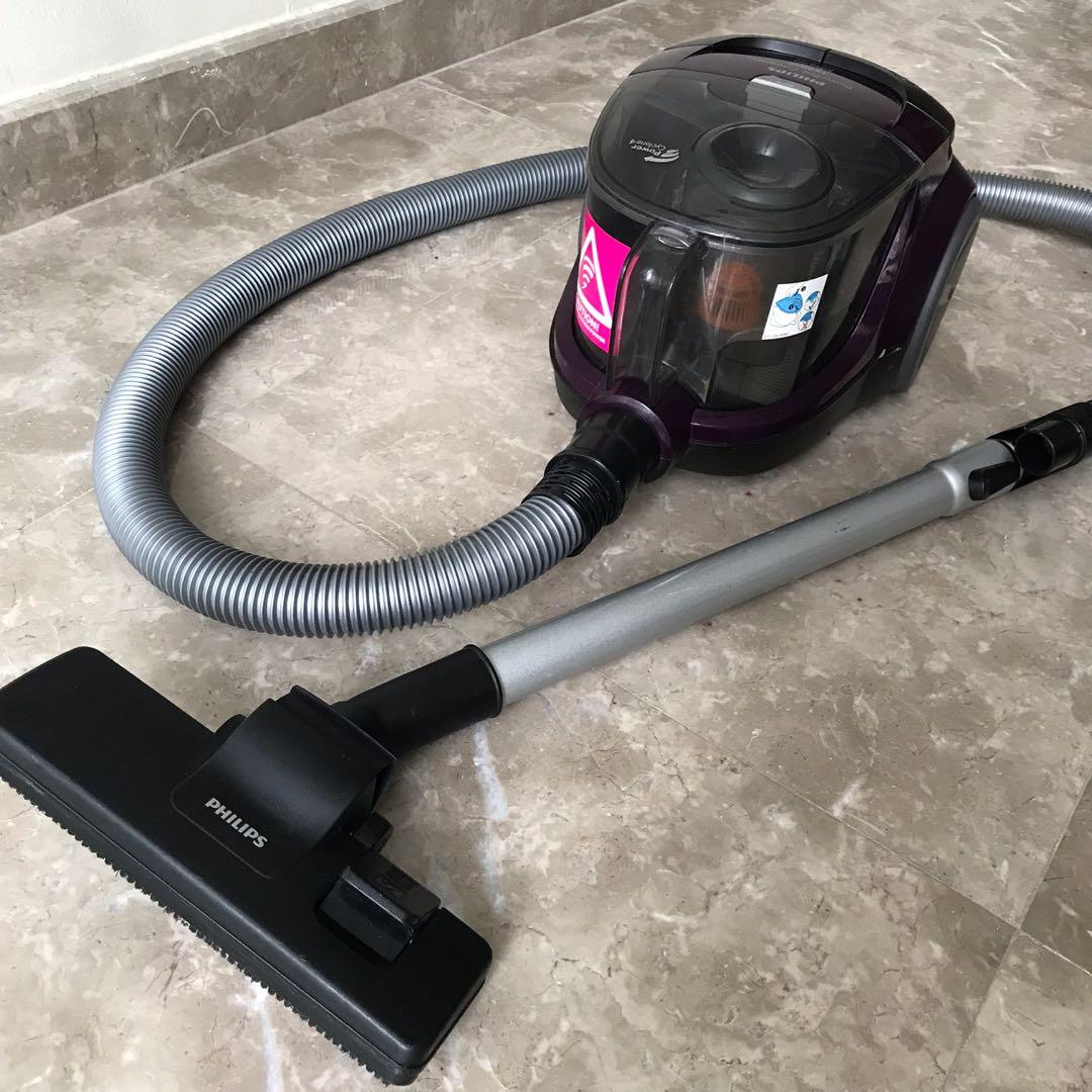 Philips 1800W PowerPro Compact Bagless vacuum cleaner , TV & Home ...