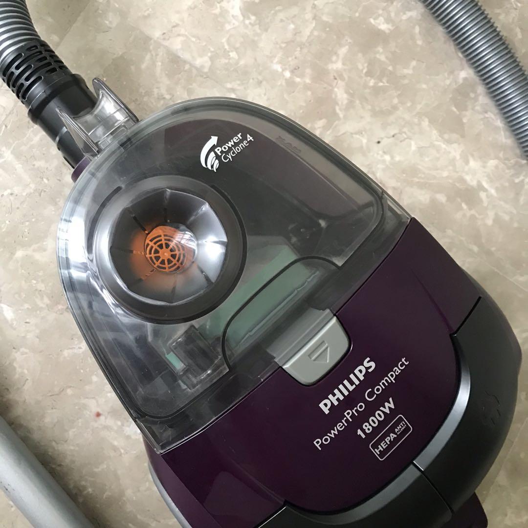 Philips 1800W PowerPro Compact Bagless vacuum cleaner , TV & Home ...